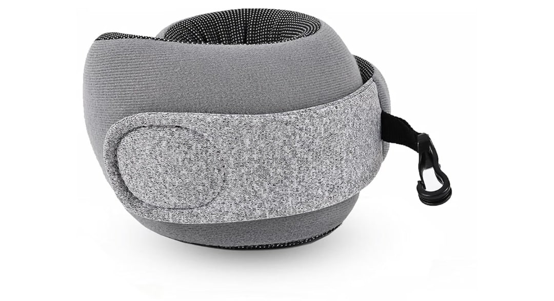 CozyGlosch Aeroplane Neck Pillow